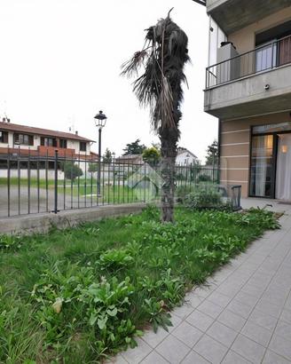 3 LOCALI A TORRE PALLAVICINA