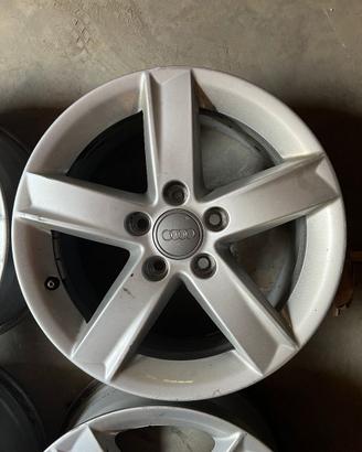 4 Cerchi ORIGINALI AUDI A4/Q5