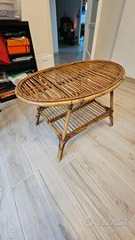 Tavolino in rattan