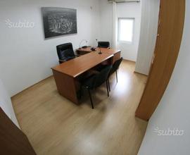 Studio incluso arredo, fibra, parcheggi