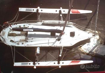 Trimarano a vela mattia t11