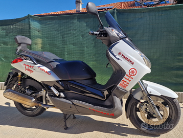 Scooter Yamaha XMax 250cc