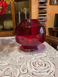 Vaso vetro rosso Ichendorf Milano. Anni 90. Vintag