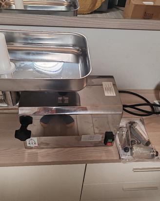 Tritacarne professionale TRE SPADE TC 12 PRO