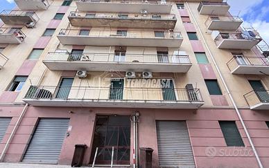 Trilocale in Via Giuseppe Sciva - Personalizza la