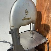 Seghetto a nastro per legname o alluminio