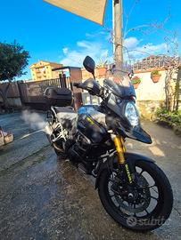  moto Suzuki W-Strom 1000