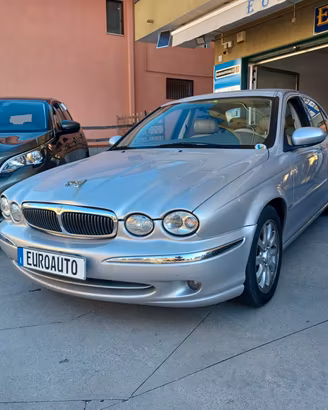 Jaguar X-Type 2.5 V6 24V GPL Executive 2002