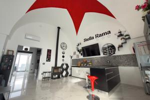 Abitazione indipendente con scoperto