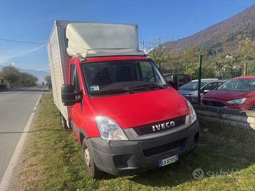 IVECO DAILY 35S14 3.0 CV 140 SOLO 27038KM