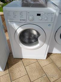 Lavatrice 7kg Indesit 