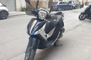 piaggio medley 125