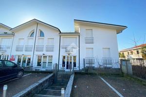 PORZIONE DI BIFAMILIARE A SAMARATE