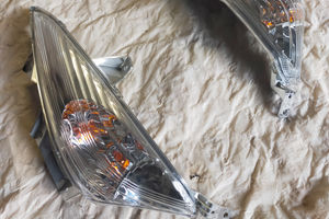 Frecce anteriori Yamaha t max