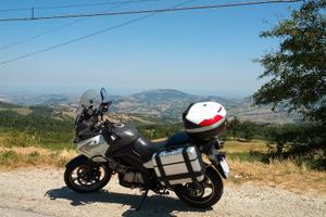 Suzuki V Strom DL 650 - 2011 45mila km