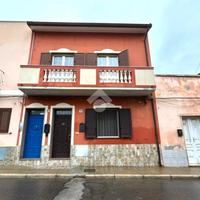 4 LOCALI A SANT'ANTIOCO