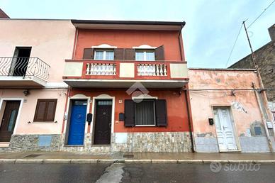 4 LOCALI A SANT'ANTIOCO