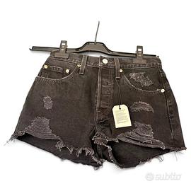 Shorts Levi's Premium neri destroyed – W26