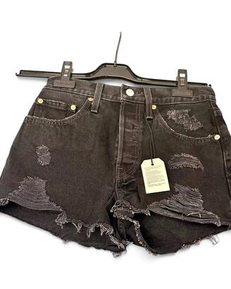 Shorts Levi's Premium neri destroyed – W26