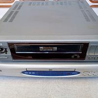 VIDEOREGISTRATORE VHS+ LETTORE DVD