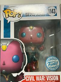 4 Funko pop Marvel