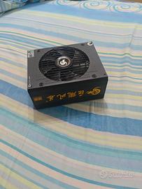 alimentatore PC 2000w non funzionante 