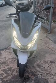 Honda pcx 125