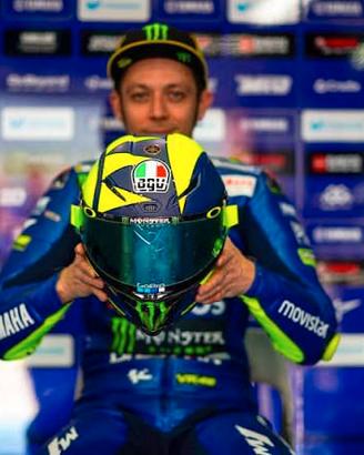 Collezione Caschi Valentino Rossi in Scla 1/5