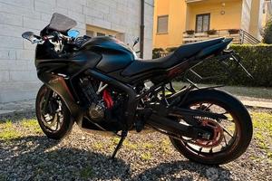 HONDA CBR 650 F