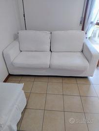 Divano due posti 