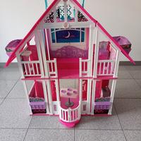 casa di Barbie, aereo, macchina e motoscafo