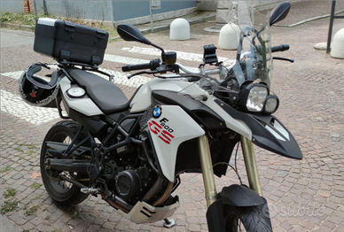 BMW F800 GS bianco