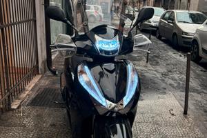 sh 300i 2019 prezzo trattabile