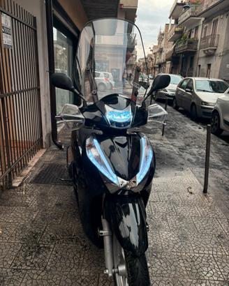 sh 300i 2019 prezzo trattabile
