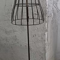 Manichino " wireframe"  in ferro battuto