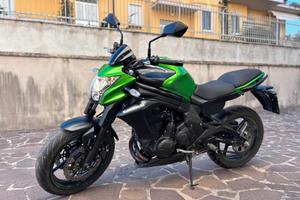 Kawasaki er6n pari al nuovo