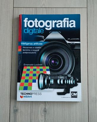 Emanuele Lucchetti - Fotografia digitale