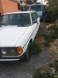 W123 mercedes 200 t familiare