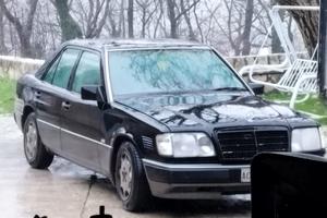 Mercedes-Benz E250 2.5L 5 Cilindri. Diesel 1992