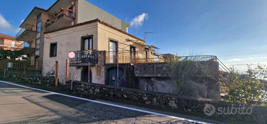 Casa singola con terreno a Puntalazzo-Mascali