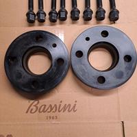 Coppia distanziali con bulloni da 20mm DACIA Sande