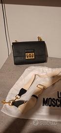 Borsa a spalla Love Moschino Saffiano Nera