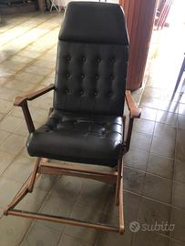 Sedia a dondolo in pelle