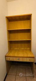 Set composto da libreria ed armadio a ponte in leg
