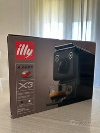 Macchinetta da caffe’ Illy