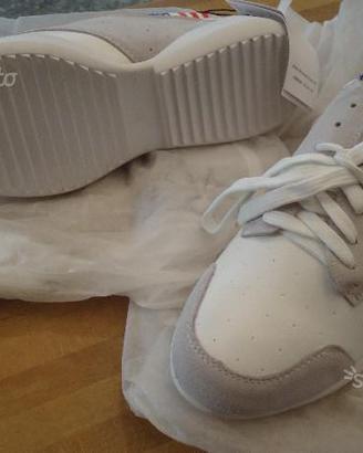 Sneakers donna nuove