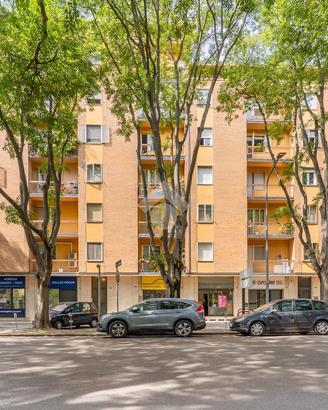 3 LOCALI A FERRARA