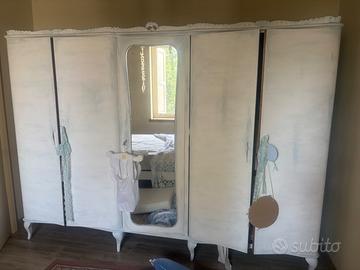 Armadio stile shabby