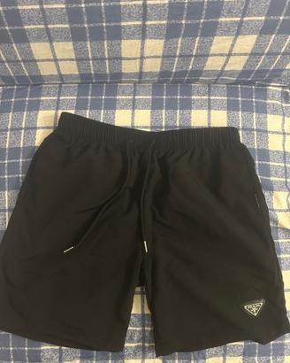 pantaloncini Prada