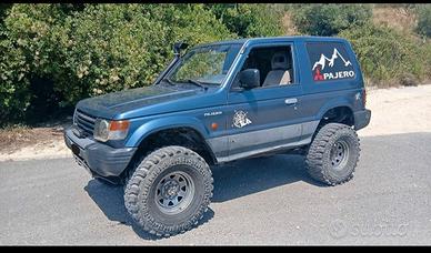 Mitsubishi pajero glx m57